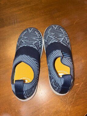 Livie & Luca Slip Ons Size 11